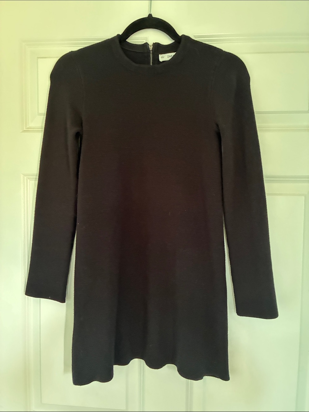 Zara Black Long-Sleeve Shift Dress